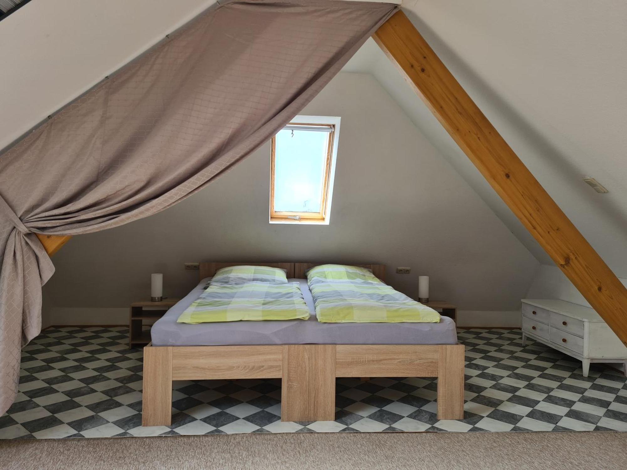Ferienwohnung Weisskopf Alkersleben Exterior foto