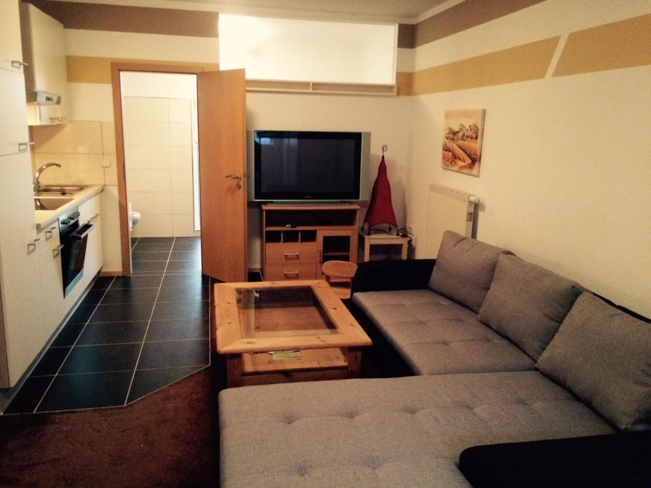 Ferienwohnung Weisskopf Alkersleben Exterior foto